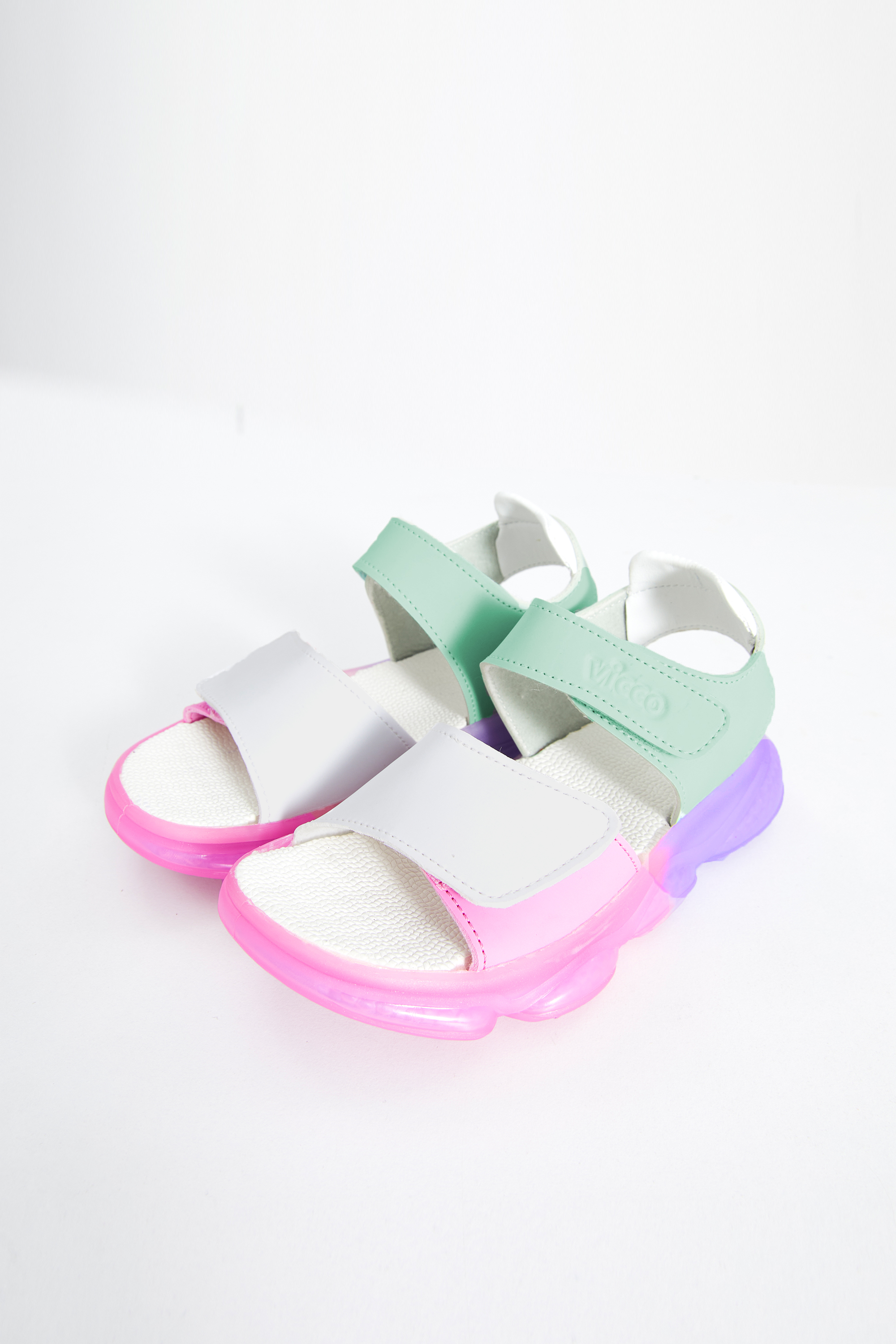 Vicco Laura Işıklı Kız Okul Öncesi Mint Yeşil/Beyaz Sandalet321.P24Y.223-2711 | Vicco