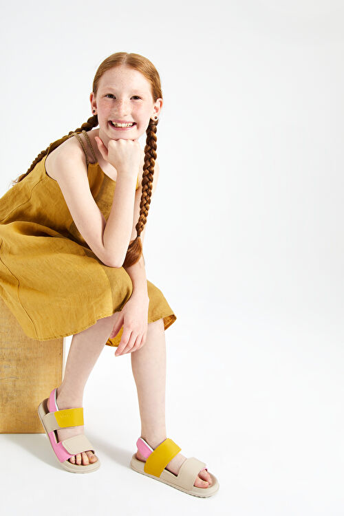 Vicco Krixi Hafif Kız Çocuk Bej Sandalet 321.F23Y.252-15 | Vicco