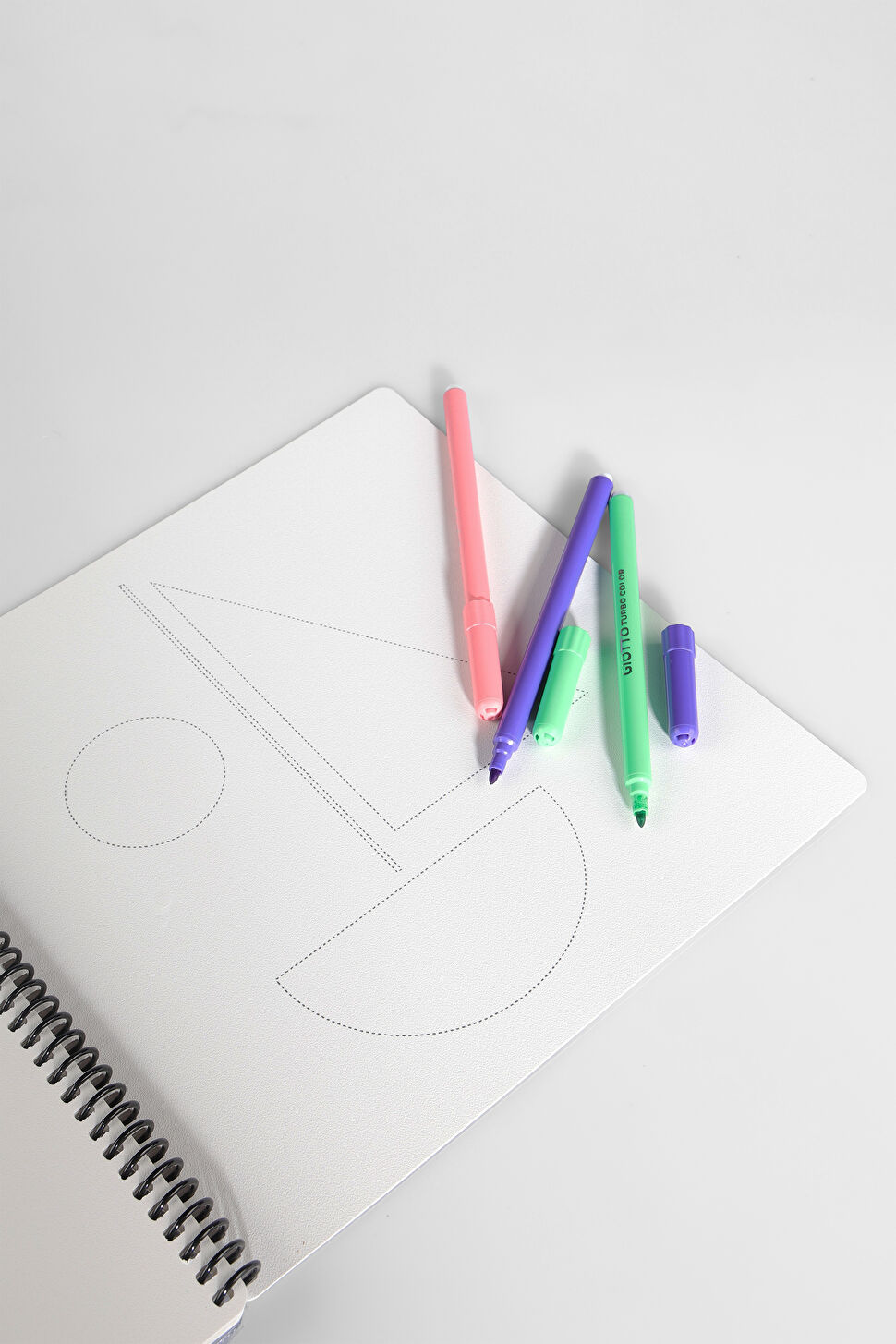 Akademi Çocuk Mat Mini Set Çizgi Çalışmam Yıkanabilir Unisex Aksesuar Beyaz Boyama Kitabı 25K.A25M.1161-11 | Vicco